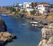 Κύθηρα, ένα γοητευτικό νησί με έντονες αντιθέσεις και ιδιαίτερο χαρακτήρα Κύθηρα, ένα γοητευτικό νησί με έντονες αντιθέσεις και ιδιαίτερο χαρακτήρα