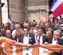 Οι Γάλλοι αντιστέκονται στην «Τυραννία του κορονοϊού» Οι Γάλλοι αντιστέκονται στην «Τυραννία του κορονοϊού»