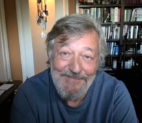 «Δεν θα μπορέσουμε ποτέ να ξεπληρώσουμε την Ελλάδα» λέει ο Στίβεν Φράι «Δεν θα μπορέσουμε ποτέ να ξεπληρώσουμε την Ελλάδα» λέει ο Στίβεν Φράι