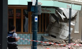 Σεισμός 6.0 Ρίχτερ χτύπησε την Αυστραλία (vid) Σεισμός 6.0 Ρίχτερ χτύπησε την Αυστραλία (vid)
