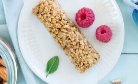 Πέντε ιδέες για υγιεινά σνακ κάτω από 100 θερμίδες Πέντε ιδέες για υγιεινά σνακ κάτω από 100 θερμίδες