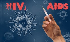 Todd Callender: Τα εμβόλια Covid-19 προκαλούν AIDS