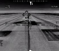 Στρατιωτικό ελικόπτερο των ΗΠΑ καταδιώκει 3 UFO (vid)