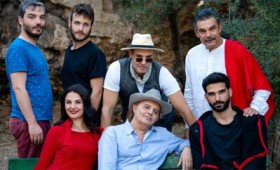 «Το Αίνιγμα του Χαμένου Θεού»: Μια παράσταση στους Δελφούς «Το Αίνιγμα του Χαμένου Θεού»: Μια παράσταση στους Δελφούς