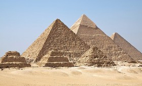 Μια ακόμη θεωρία που προσπαθεί να λύσει το μυστήριο των Πυραμίδων