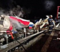 Σύγκρουση τρένων στα Τέμπη: 32 νεκροί, πολλοί εγκαυματίες και ακρωτηριασμένοι (vid)