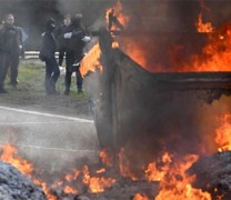 Στα πρόθυρα εμφυλίου πολέμου: Η Γαλλία καίγεται, ο Μακρόν κλονίζεται (vid)