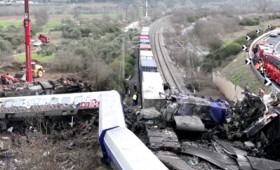 Έγκλημα στα Τέμπη: Αγνοούνται 16-35 άτομα – Έλιωσαν στους 1.300° C (vid) Έγκλημα στα Τέμπη: Αγνοούνται 16-35 άτομα – Έλιωσαν στους 1.300° C (vid)