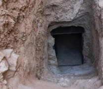 Αίγυπτος: Ανακαλύφθηκε ο χαμένος τάφος του φαραώ Τούθμωσι Β΄ (vid) Αίγυπτος: Ανακαλύφθηκε ο χαμένος τάφος του φαραώ Τούθμωσι Β΄ (vid)