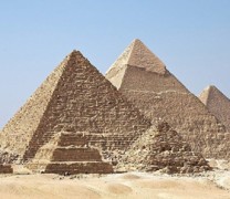 Ανακαλύφθηκαν υπόγειες αίθουσες κάτω από τη Μεγάλη Πυραμίδα της Γκίζας (vid) Ανακαλύφθηκαν υπόγειες αίθουσες κάτω από τη Μεγάλη Πυραμίδα της Γκίζας (vid)